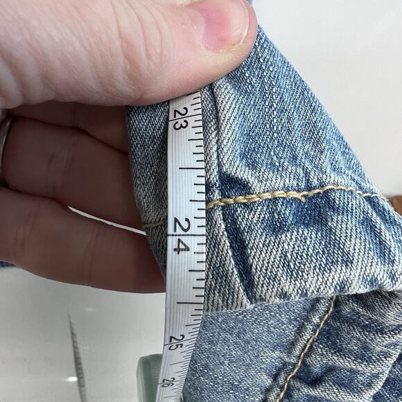 VTG Y2K 2004 Tommy Hilfiger Cargo Jeans Capris Grunge Skater Blue Size 4 Pockets - Picture 10 of 12